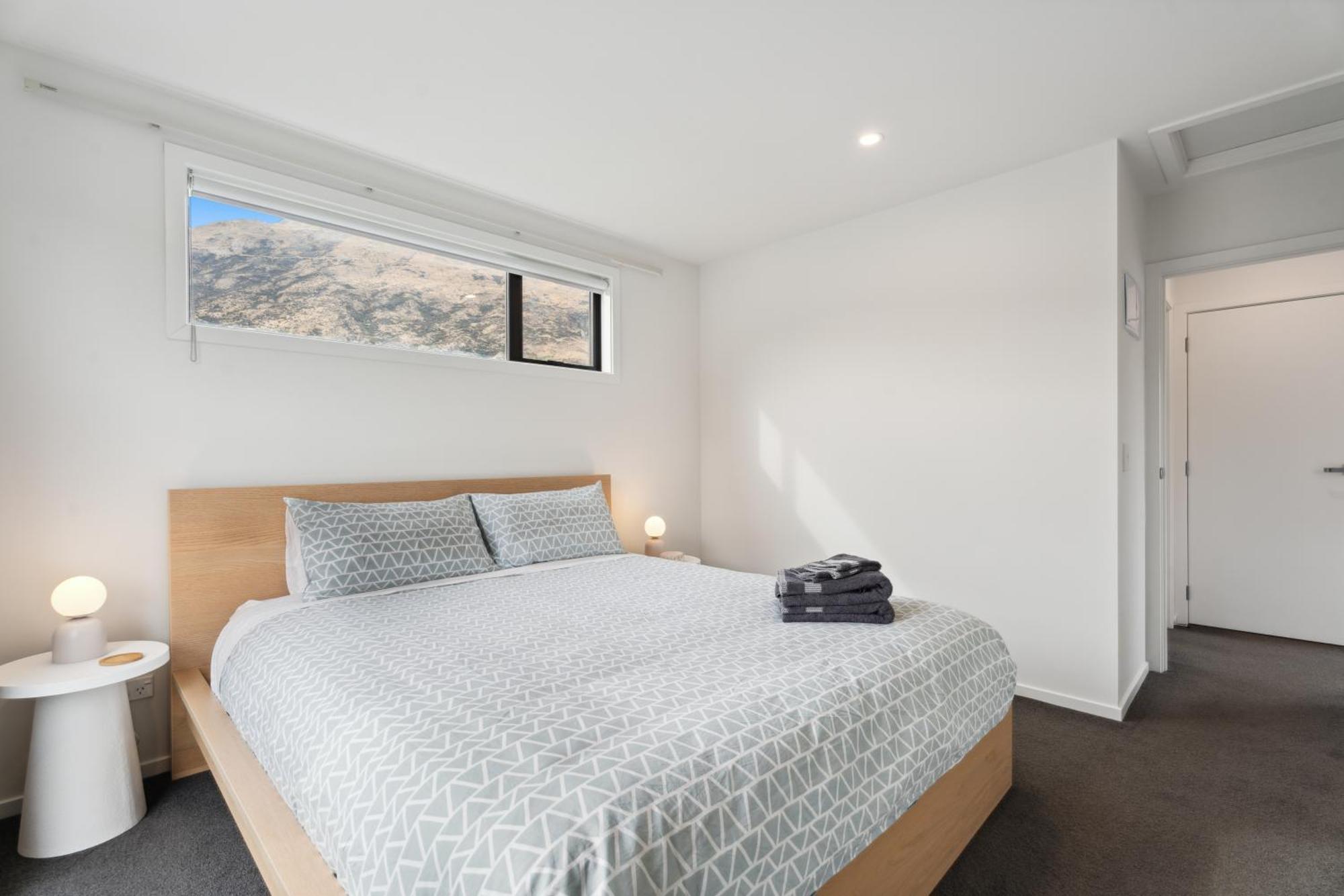 Modern Apartment With Coronet & Remarkables Views Queenstown Kültér fotó